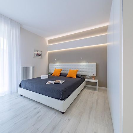Appartamento Valeria By Wonderful Italy Sirmione Ngoại thất bức ảnh